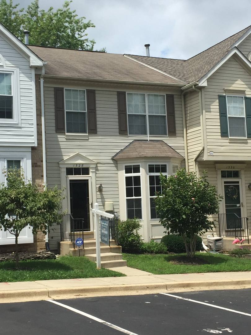 Townhouse for rent at 1528 Long Dr Court, Crofton, MD 21114