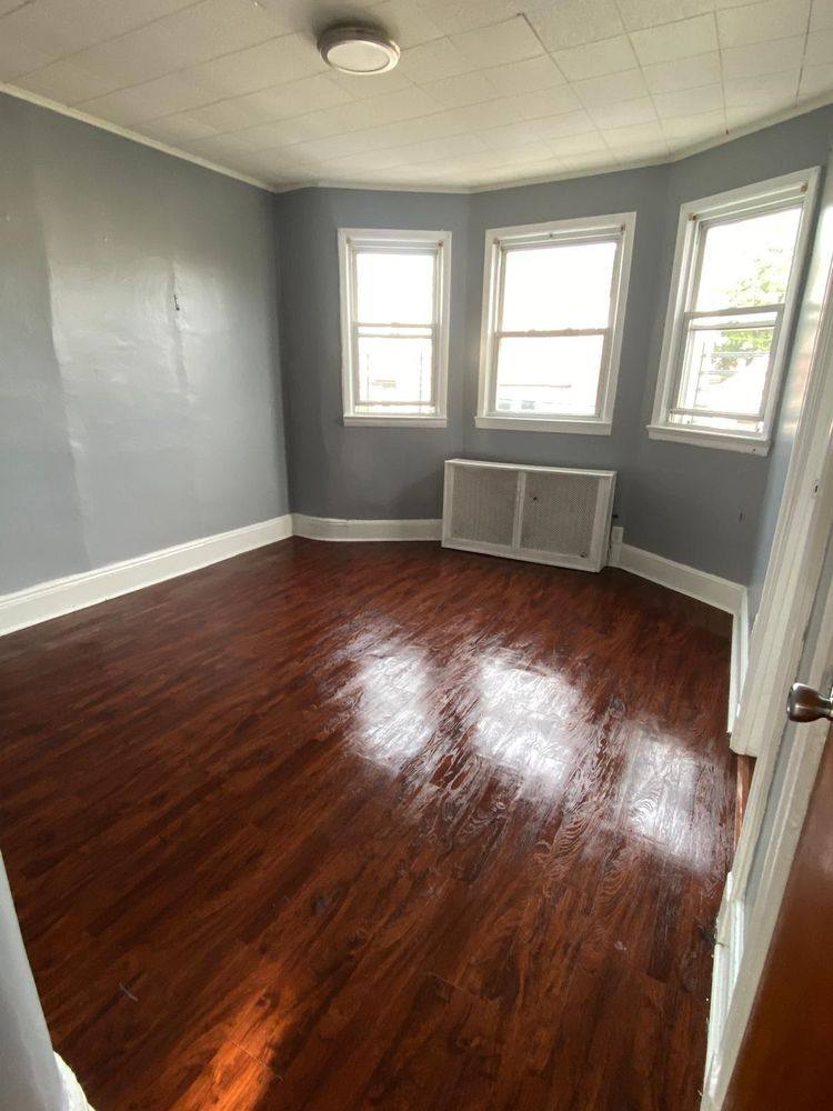 Apartment for rent at 6115 Washington St #2-2, Astoria, NY 11106