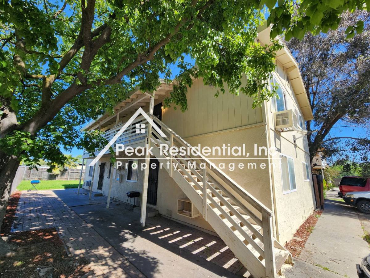Apartment for rent at 6042 Marysville Blvd, Rio Linda, CA 95673