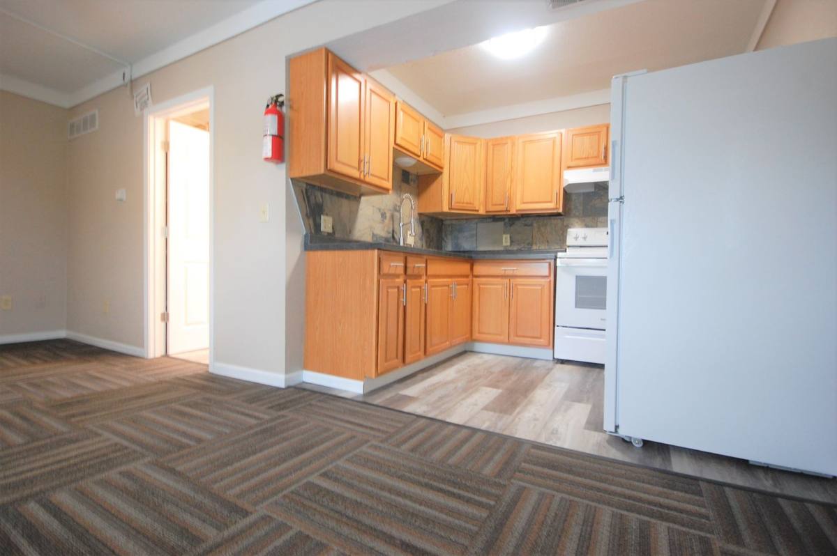 Apartment for rent at 913 W Third St, Boone, IA 50036