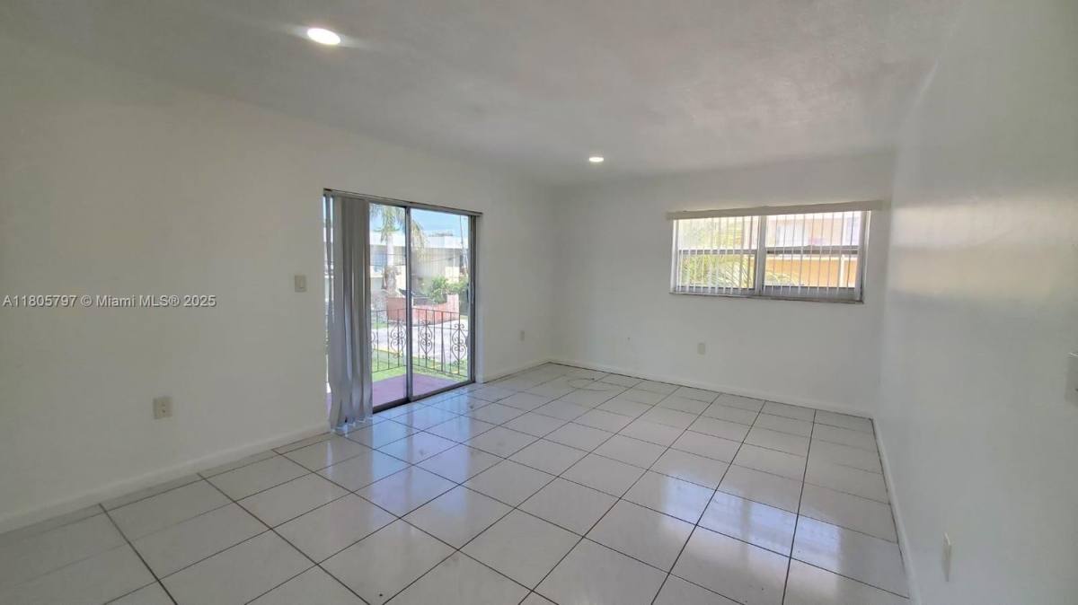 Condo for rent at 1008 NW 45th Ave #13-13, Miami, FL 33126