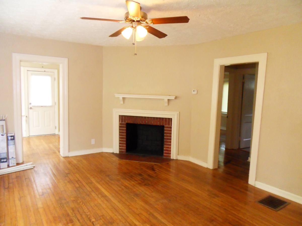 Apartment for rent at 583 Colonial Circle, Marietta, GA 30060
