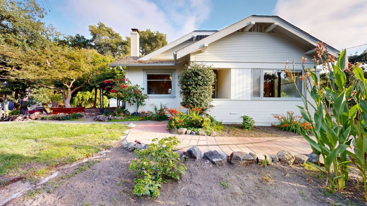 House for rent at 1400 Kawana Terrace, Santa Rosa, CA 95404