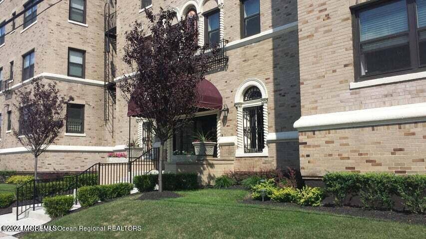 Apartment for rent at 1700 Webb St #2H-2H, Allenhurst, NJ 07711