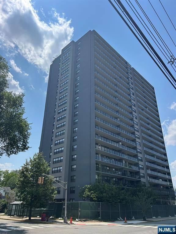 Apartment for rent at 285 Aycrigg Ave #14F, Belleville, NJ 07109