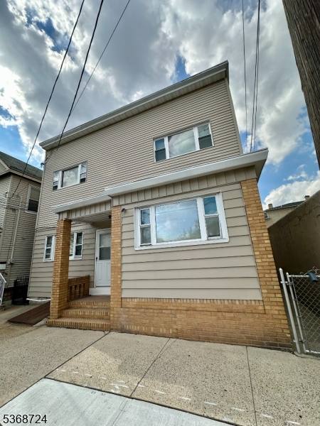 Apartment for rent at 307 Amity St #2R-2R, Avenel, NJ 07001