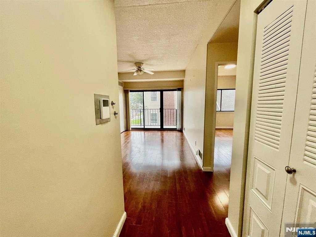 Apartment for rent at 280 Union St #201, Bergenfield, NJ 07621