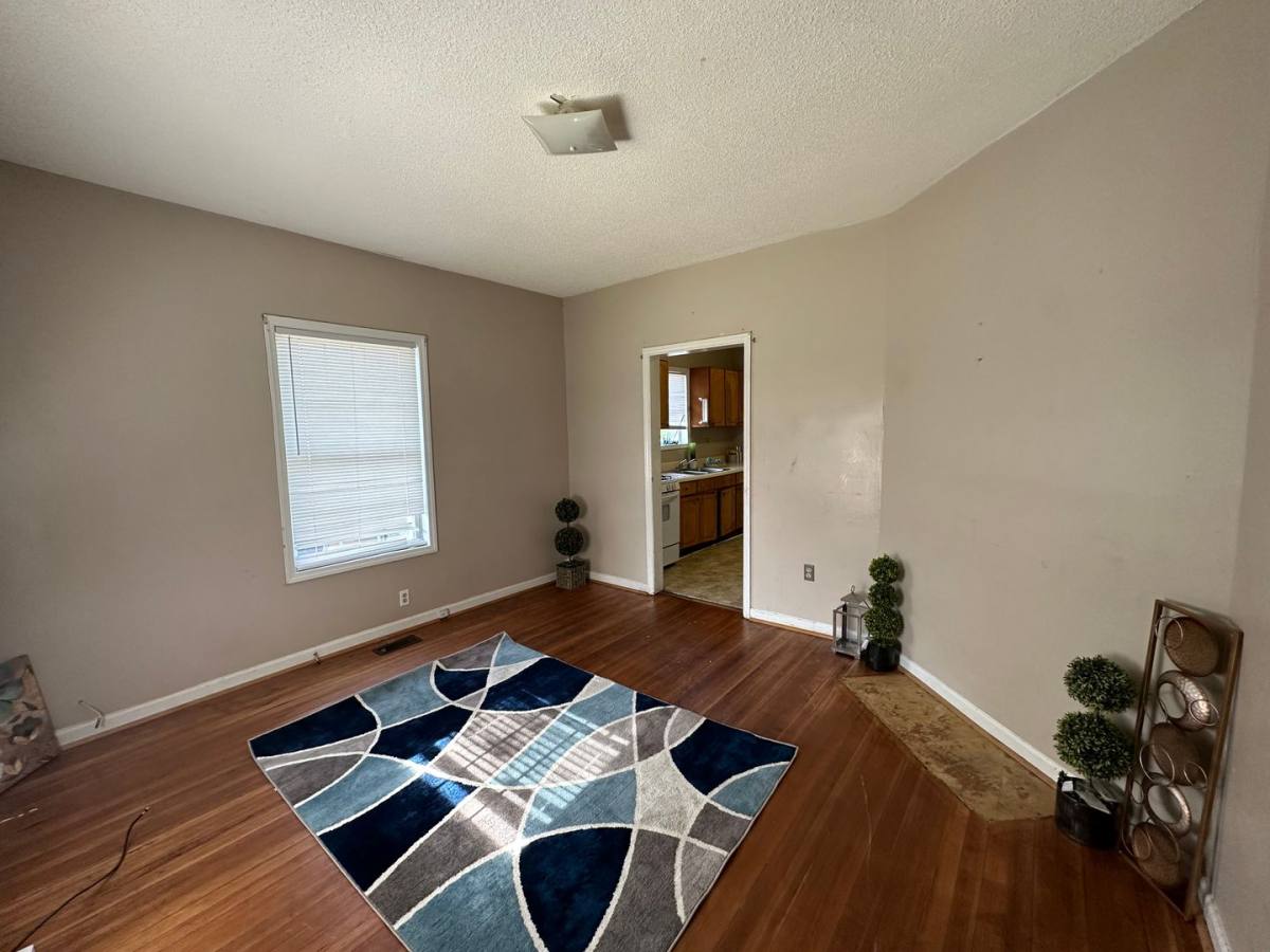 House for rent at 208 N King, Gastonia, NC 28052