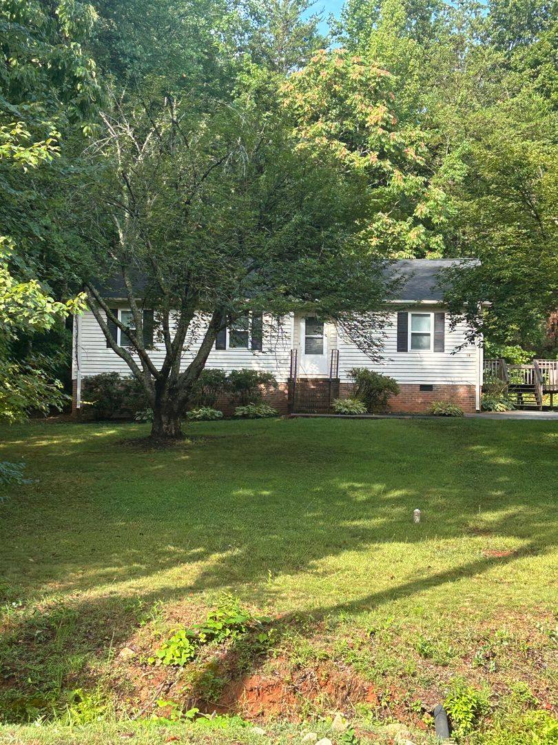 House for rent at 19 Lee Way, Taylors, SC 29687