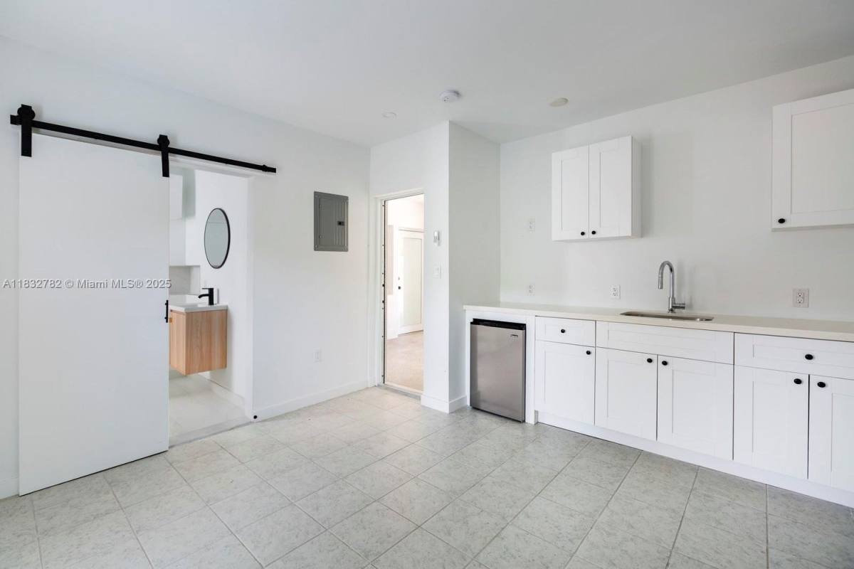 Apartment for rent at 7800 NE 10th Court #5-5, Miami, FL 33138