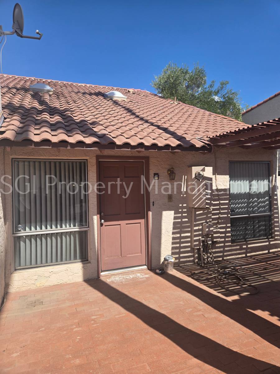 House for rent at 1915 S Shannon Dr, Tempe, AZ 85281