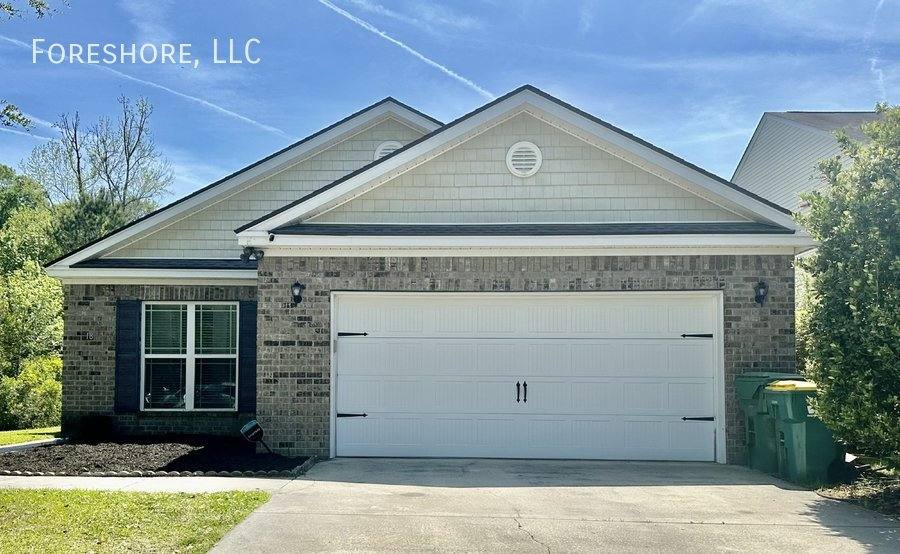 House for rent at 18 E Park Loop, Bluffton, SC 29910