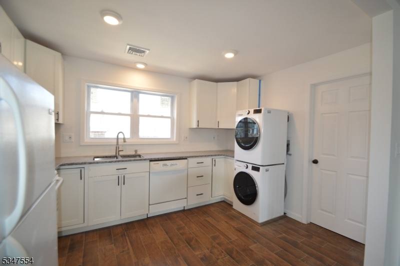 Apartment for rent at 14 Newton Ave #14, Augusta, NJ 07822
