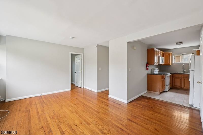 Apartment for rent at 222 2nd St #1-1, Bergenfield, NJ 07621