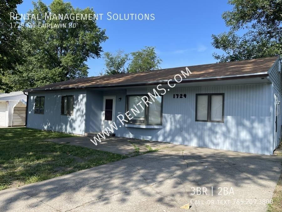 House for rent at 1729 SW Fairlawn Rd, Topeka, KS 66604