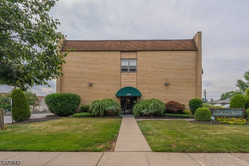 Apartment for rent at 300 W Munsell Ave #AA1, Avenel, NJ 07001