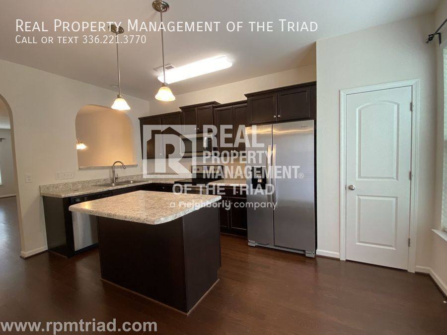 Townhouse for rent at 5328 Farm House Trail, Winston Salem, NC 27103