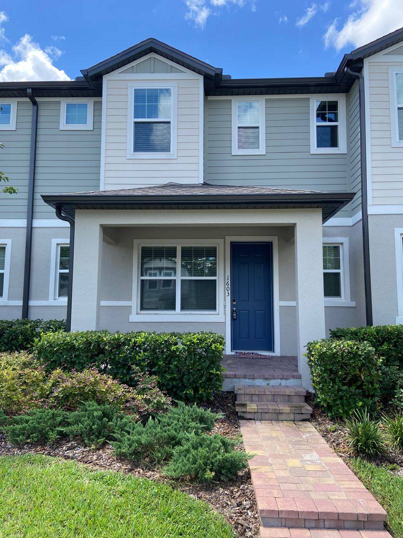 Townhouse for rent at 1603 Grand Rue Dr, Casselberry, FL 32707