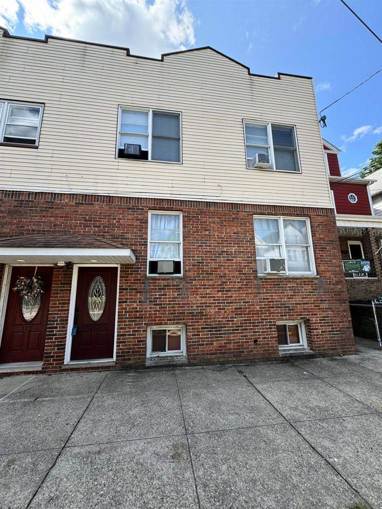 Apartment for rent at 114 W 4th St #3-3, Bayonne, NJ 07002