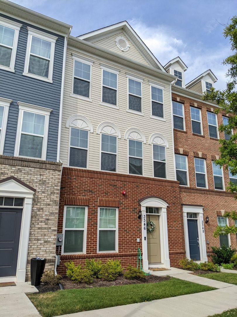 Townhouse for rent at 3346 Provider Way, Germantown, MD 20874
