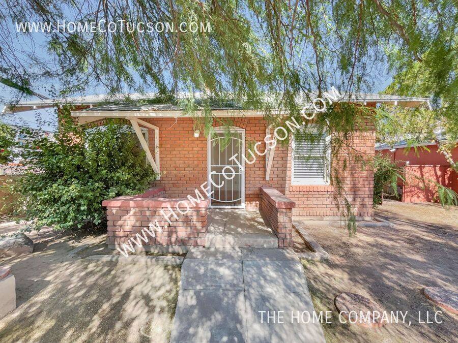 House for rent at 1001 E Elm St, Tucson, AZ 85719