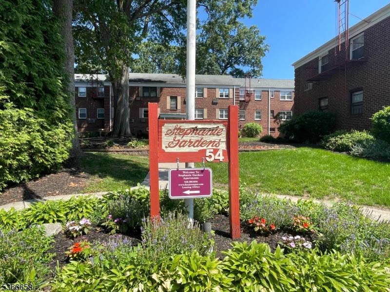 Apartment for rent at 54 3rd Ave #B06, Avenel, NJ 07001