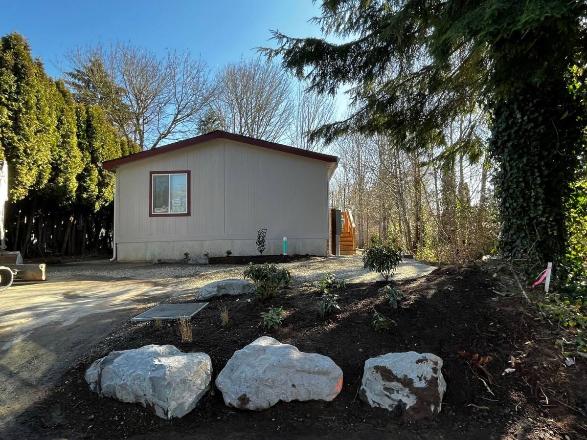 House for rent at 11211 SE 226th St, Kent, WA 98031