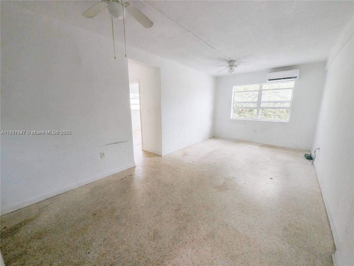 Apartment for rent at 2000 NW 29th St #6-6, Miami, FL 33142