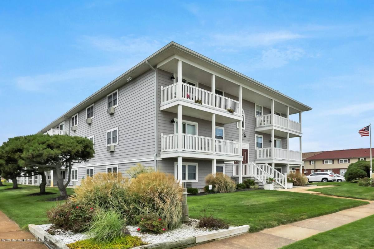 Condo for rent at 709 Ocean Ave #5-5, Allenhurst, NJ 07711