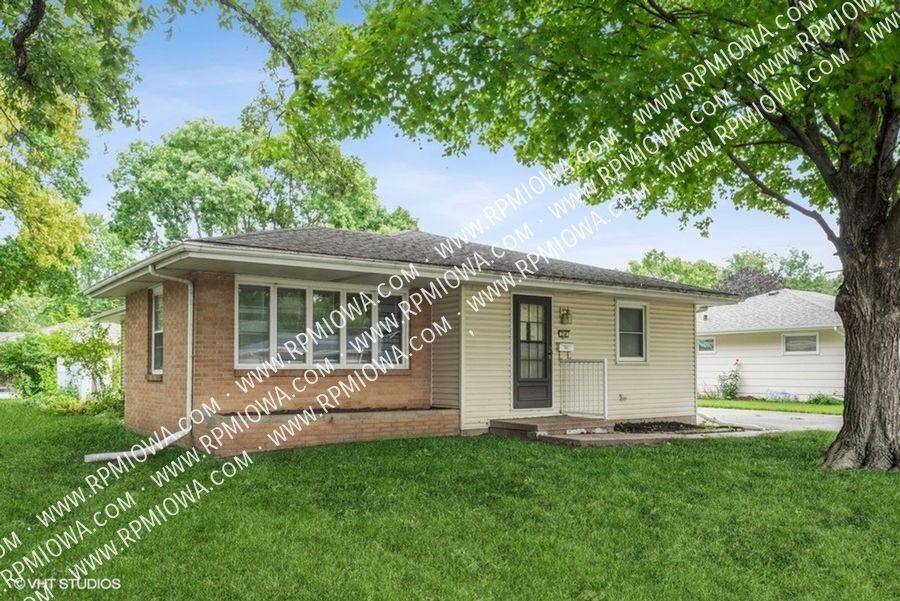 House for rent at 214 SE 9th St, Ankeny, IA 50023