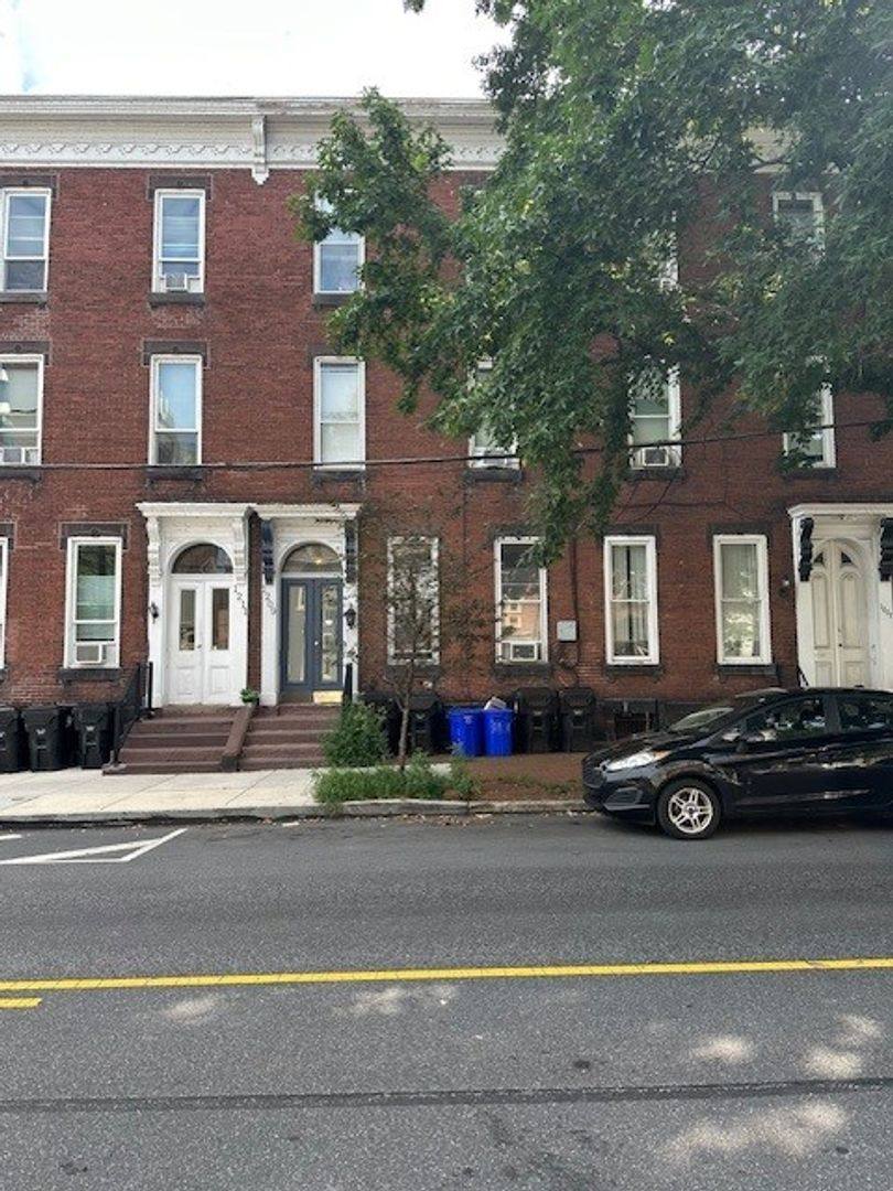 Apartment for rent at 1209 N 2nd St #2, Harrisburg, PA 17102