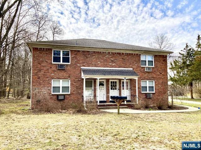 Apartment for rent at 11-2 Spruce St #112, Bloomingdale, NJ 07403