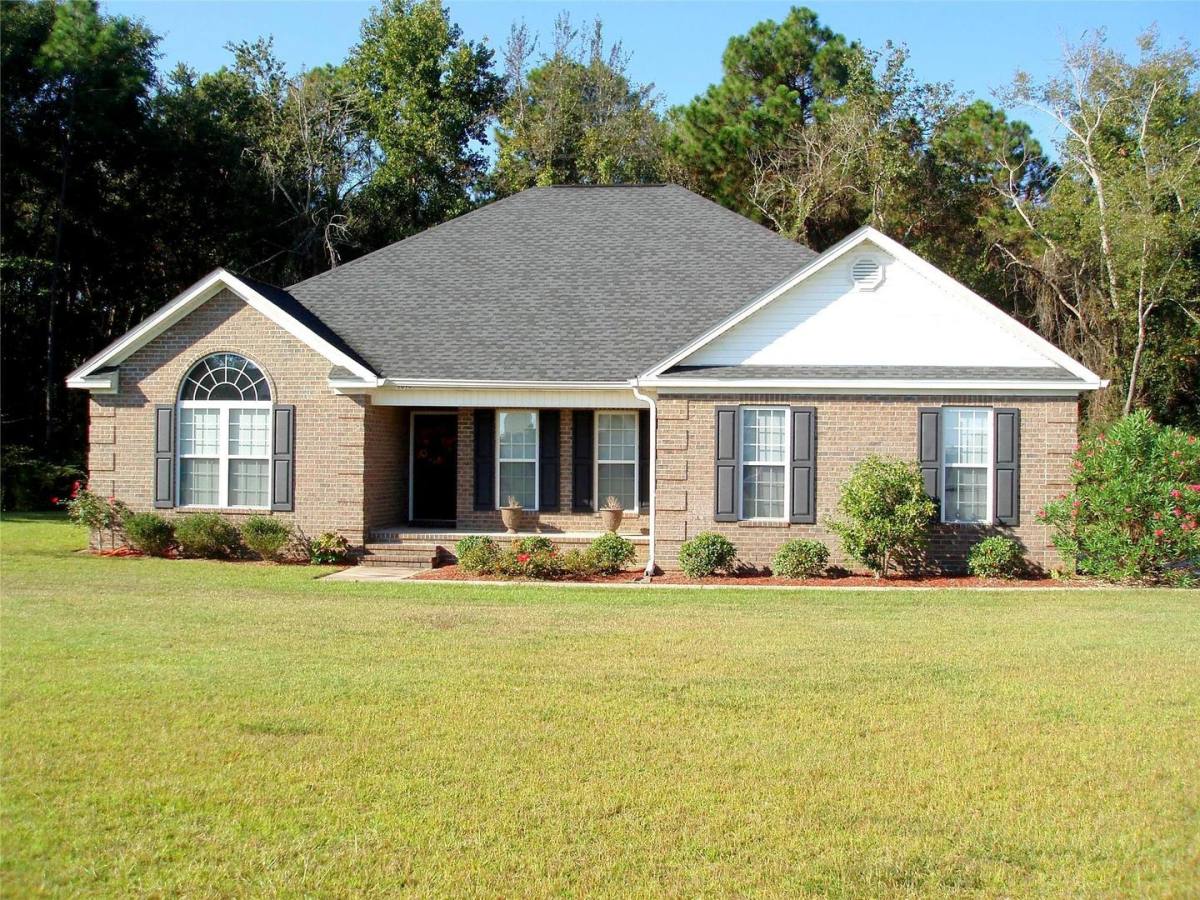 House for rent at 1613 Hucknall Place, Statesboro, GA 30458