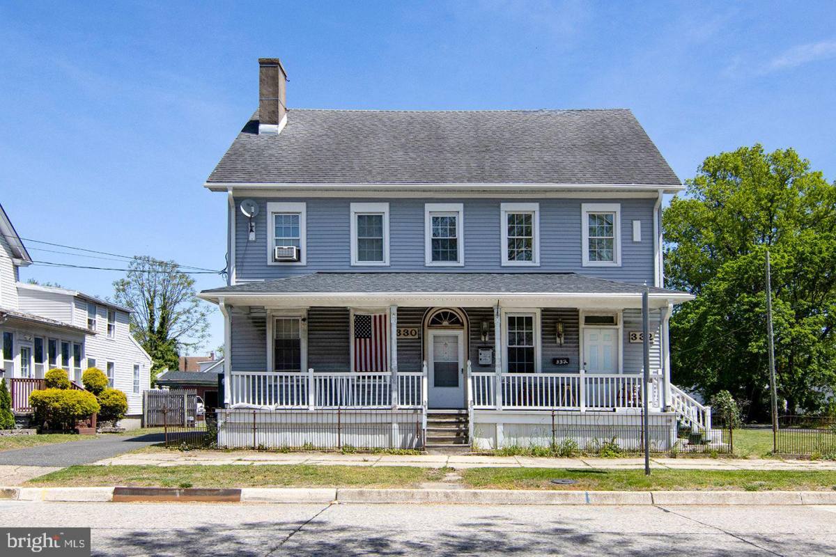 Apartment for rent at 330-332 E Broadway, Pennsville, NJ 08070