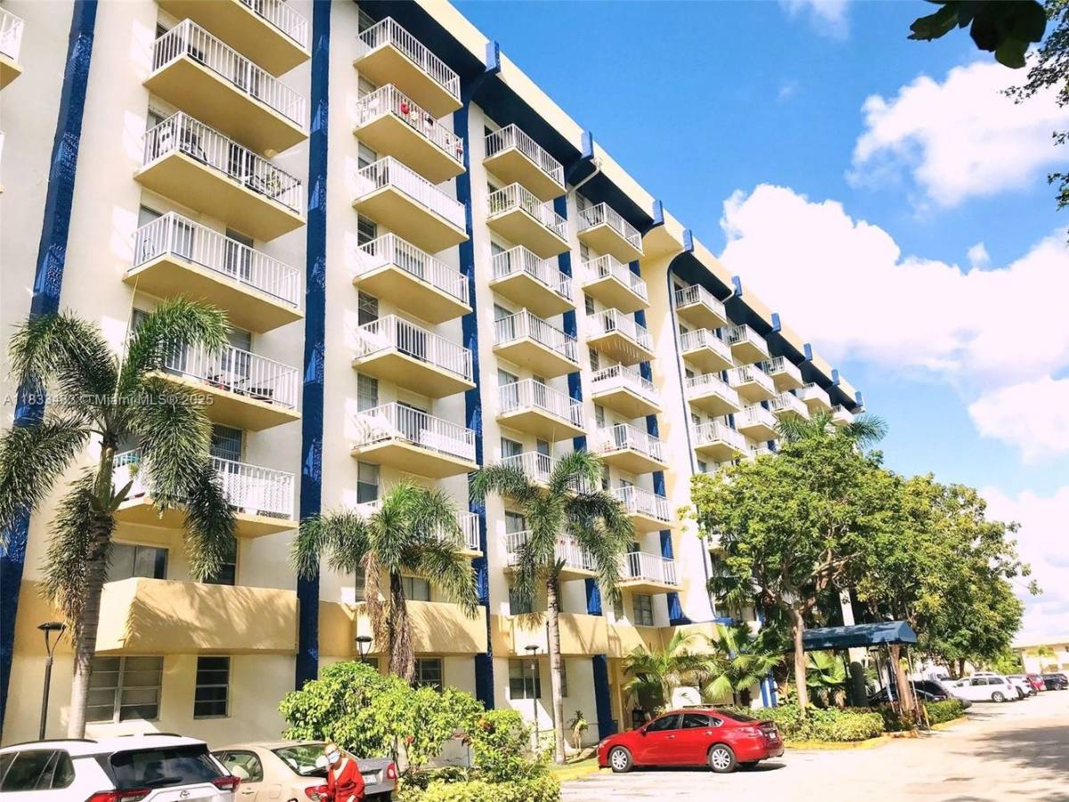 Apartment for rent at 801 NW 47th Ave #315W, Miami, FL 33126