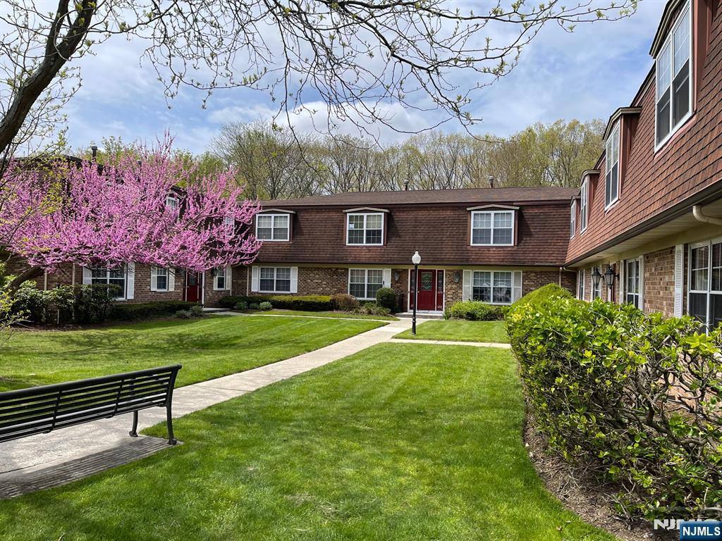 Apartment for rent at 231 Sutton Place #231, Alpine, NJ 07620