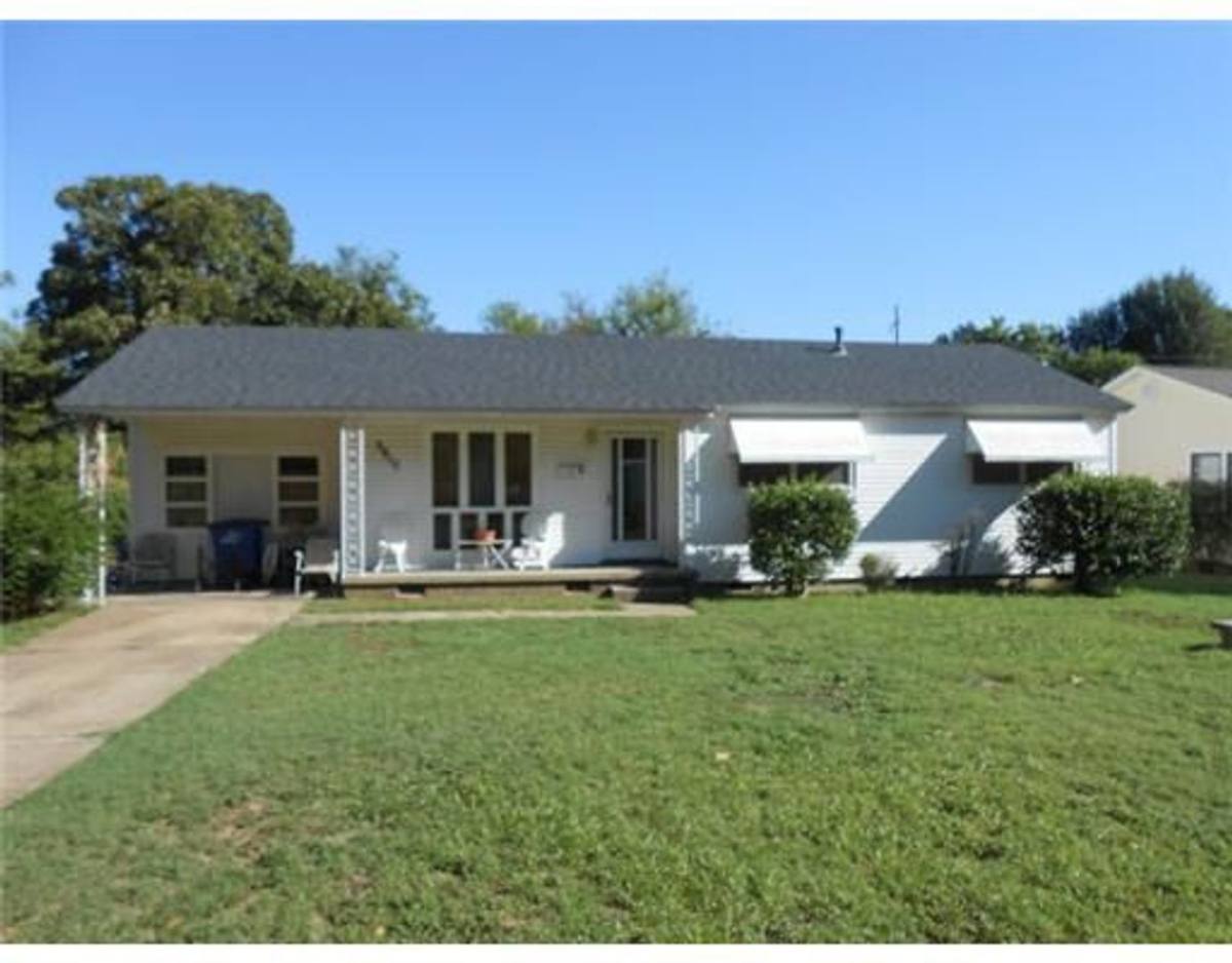 House for rent at 3815 Barry Ave, Arkoma, OK 74901