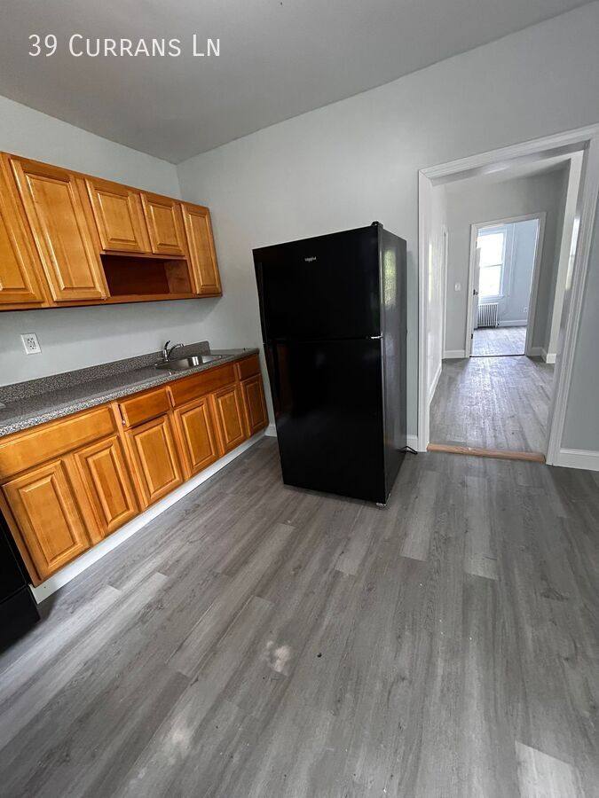 Apartment for rent at 39 Currans Lane, Yonkers, NY 10701