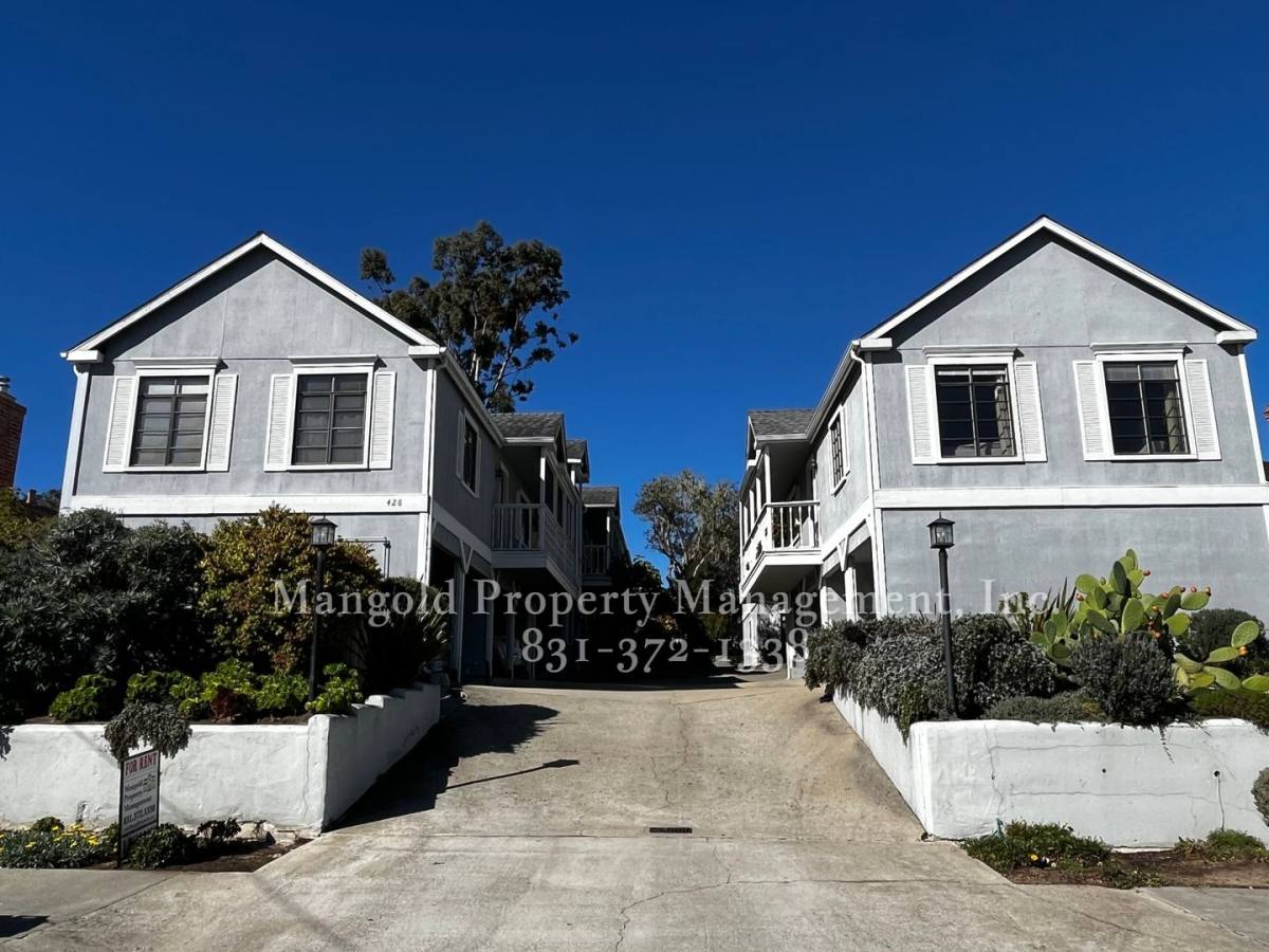 Apartment for rent at 428 Monroe St, Monterey, CA 93940