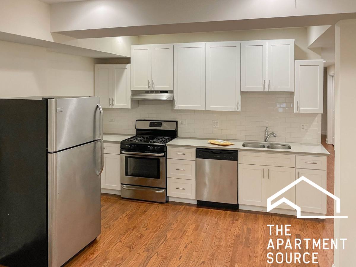 Apartment for rent at 1827 W Leland Ave #GDN, Chicago, IL 60640