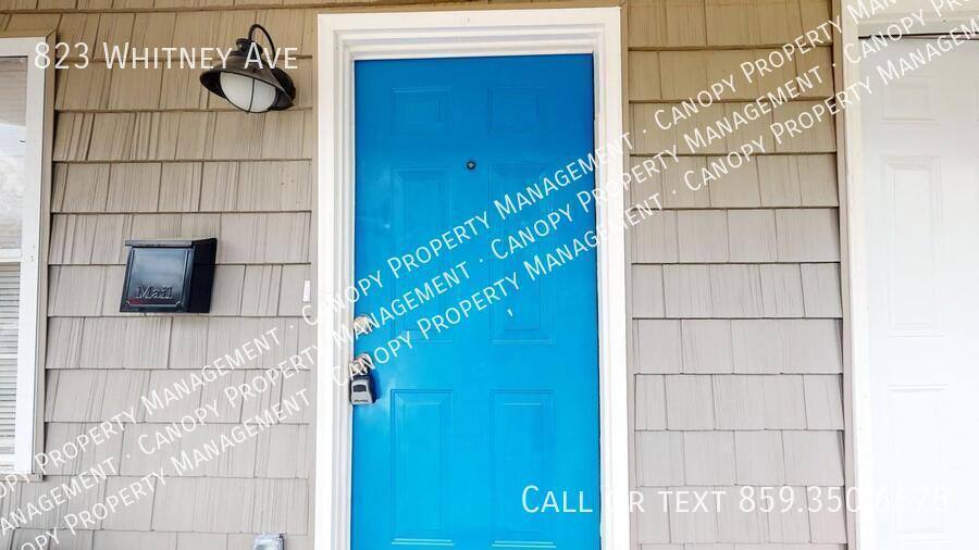 Apartment for rent at 823 Whitney Ave, Lexington, KY 40508