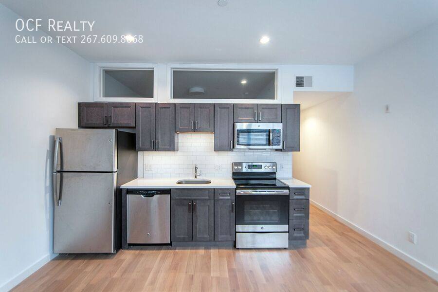 Apartment for rent at 507 S 8th St #206, Philadelphia, PA 19147