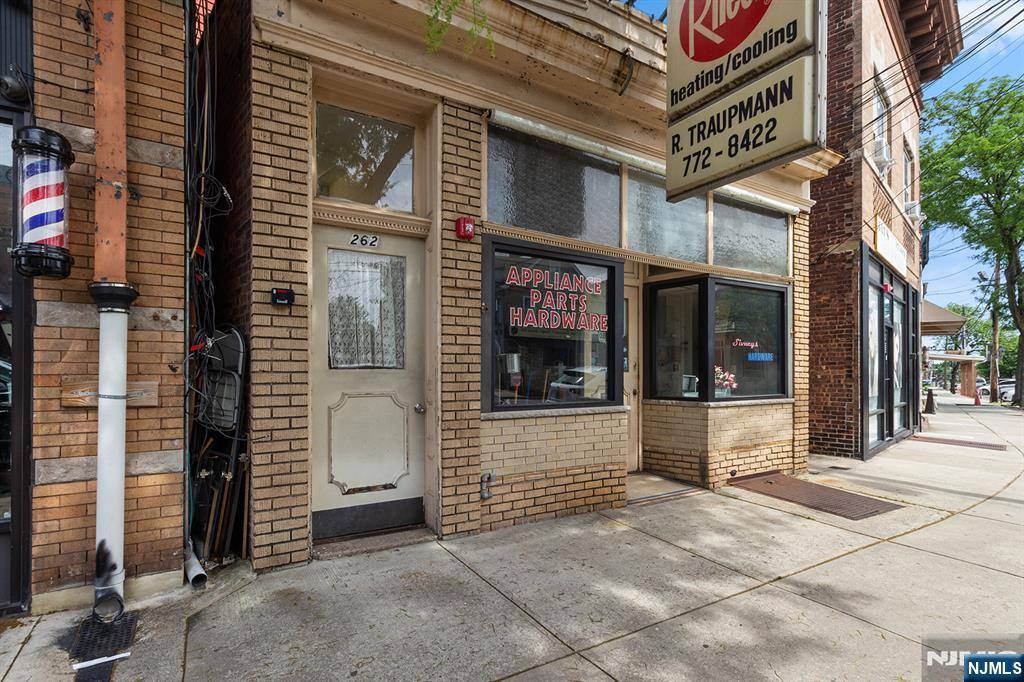 Apartment for rent at 262 Parker Ave #262, Bloomfield, NJ 07003