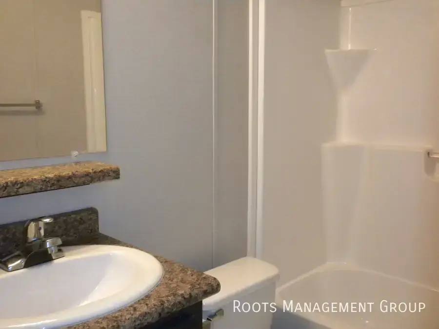 Apartment for rent at 702 Holmes #195, Bay City, MI 48708