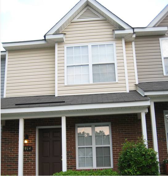 Townhouse for rent at 2914 Caldwell Ridge Parkway, Charlotte, NC 28213