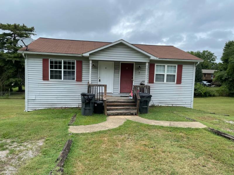 Apartment for rent at 101 Cord Dr #A, Columbia, TN 38401
