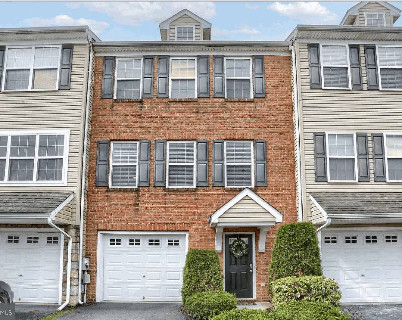 Townhouse for rent at 326 Sherman Ave, Carlisle, PA 17013