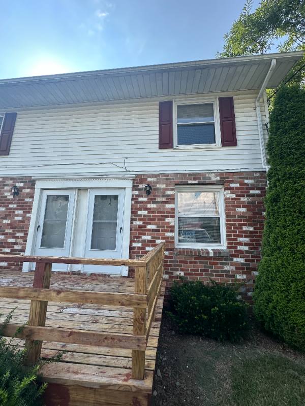 Apartment for rent at 302 N Main St #4, Somerset, PA 15501