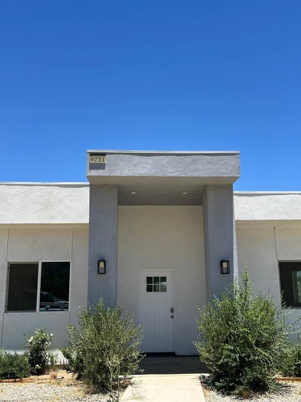 Apartment for rent at 9751 E Ave #Q-4, Palmdale, CA 93591