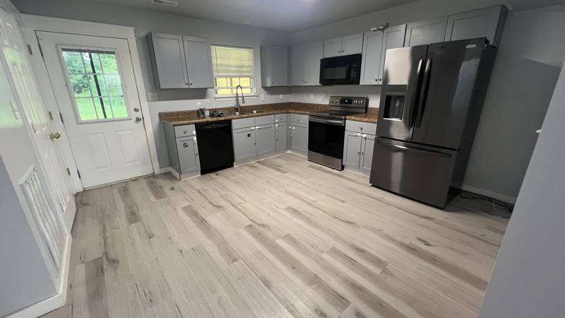 Townhouse for rent at 1533 13th St SE, Cleveland, TN 37311